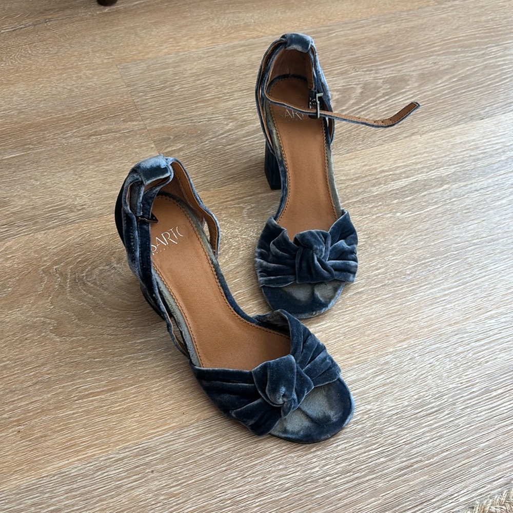 Franco Sarto blue velvet heels